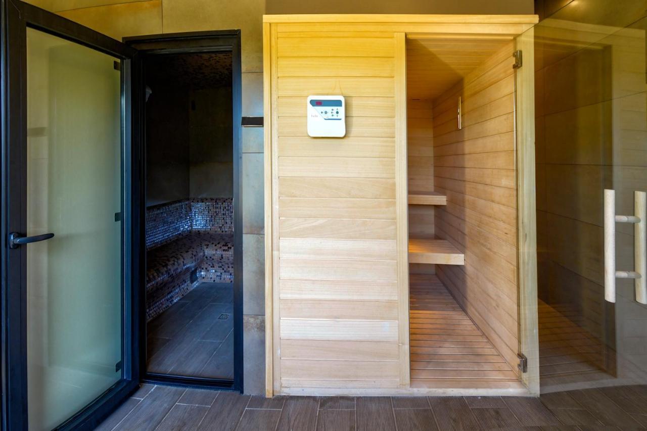 Mw Douro Wine & Spa Santa Marta de Penaguião Zewnętrze zdjęcie A modern Finnish sauna
